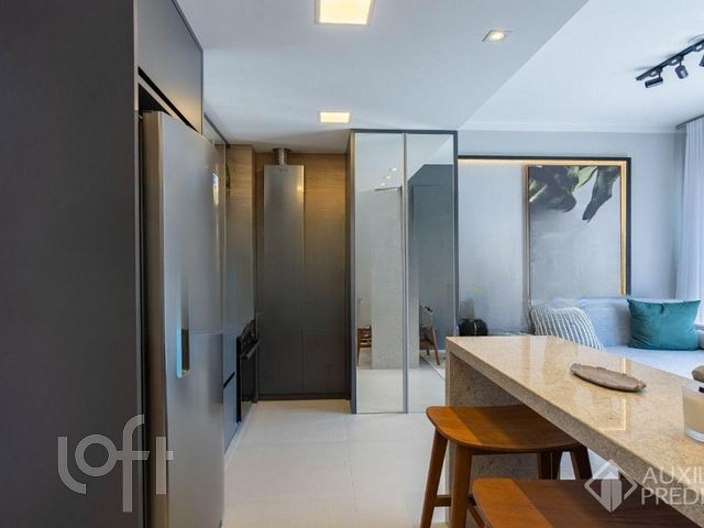 Apartamento com 33m², 1 dormitório, 1 vaga, Cidade Baixa em Porto Alegre