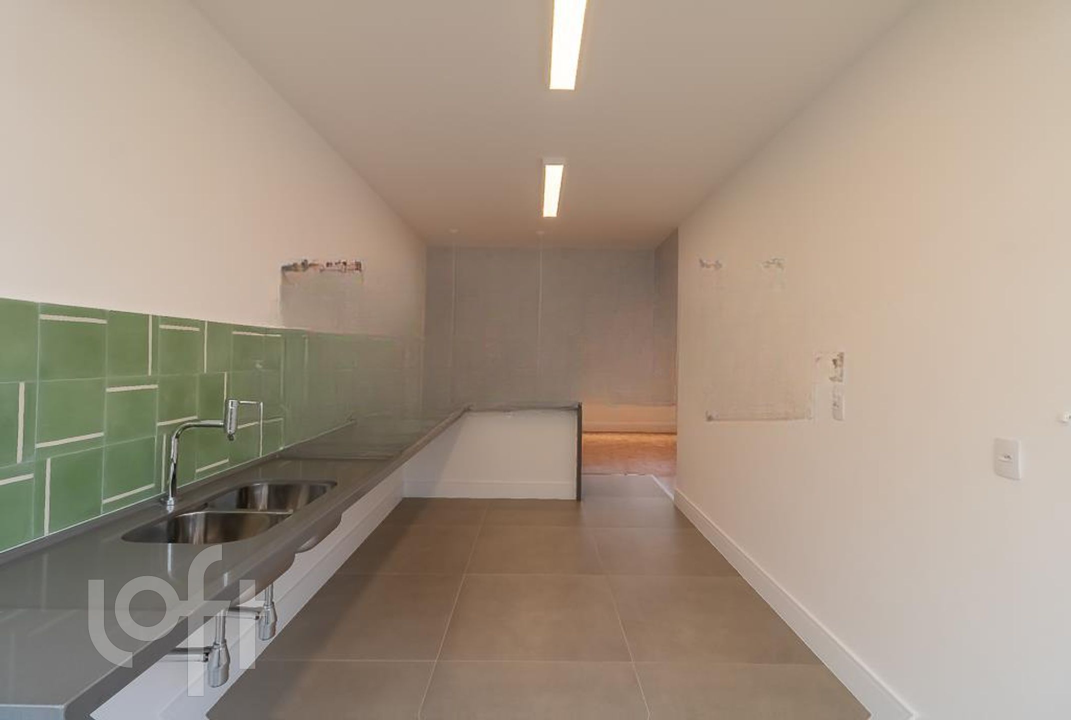 Apartamento à venda com 3 quartos, 140m² - Foto 33