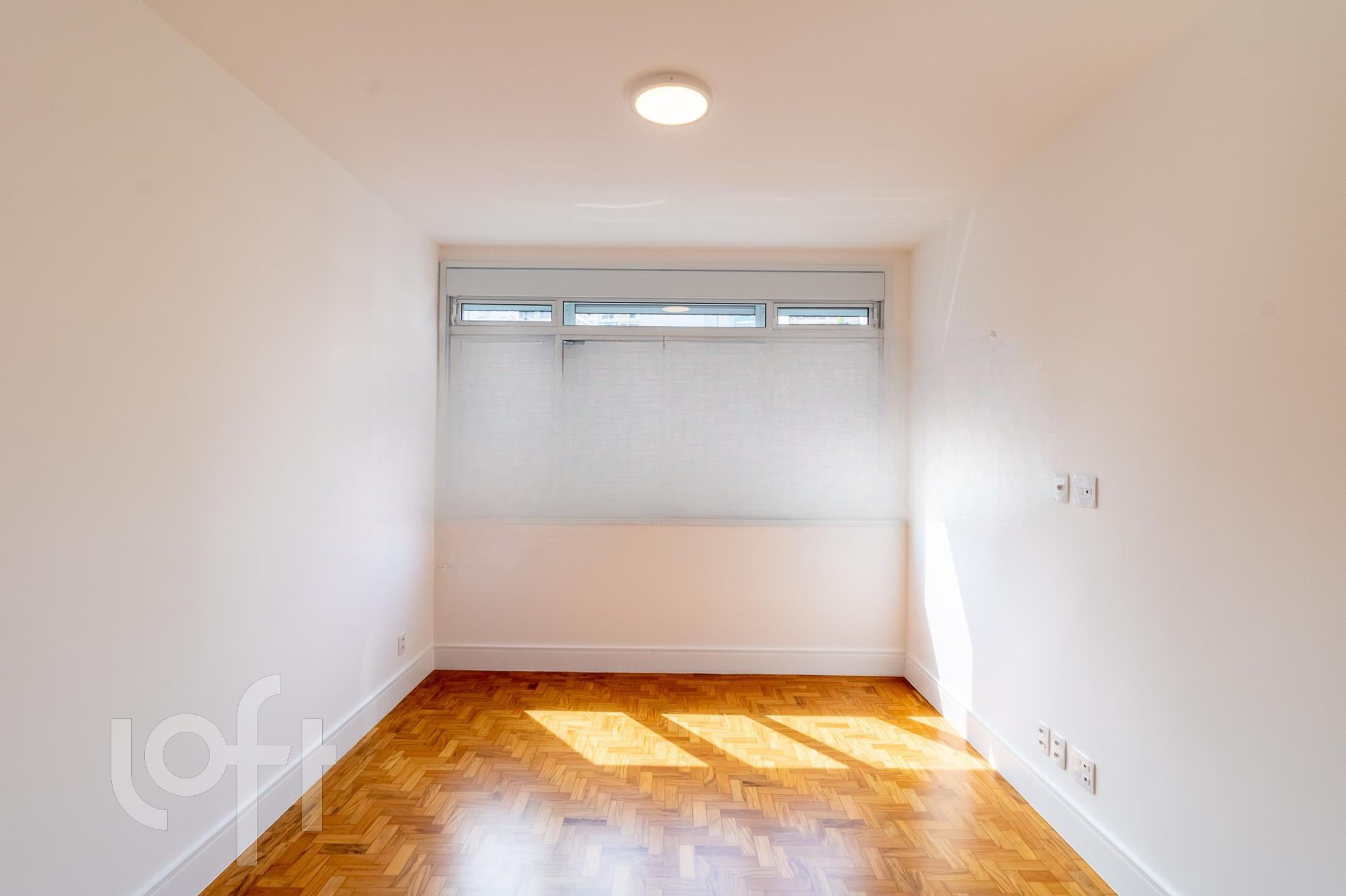 Apartamento à venda com 3 quartos, 140m² - Foto 7