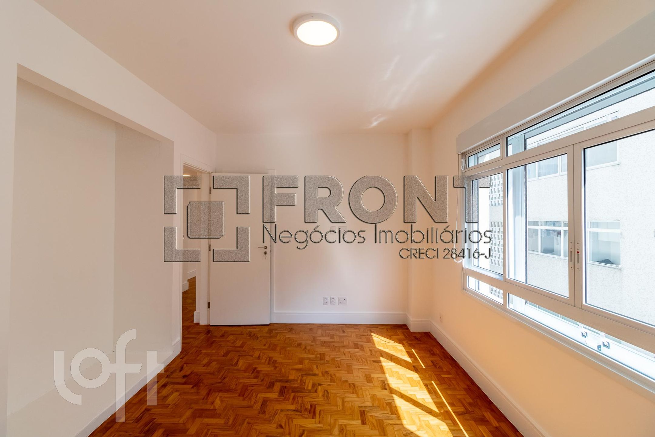 Apartamento à venda com 3 quartos, 140m² - Foto 9