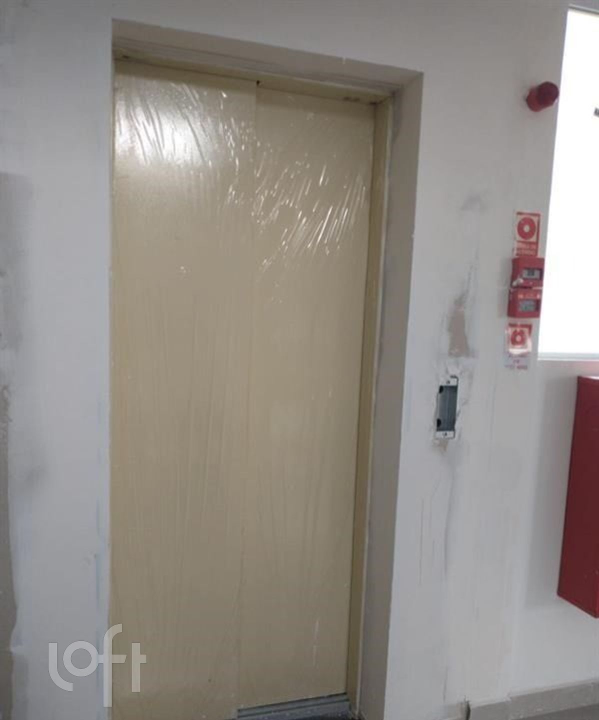 Apartamento à venda com 2 quartos, 41m² - Foto 13