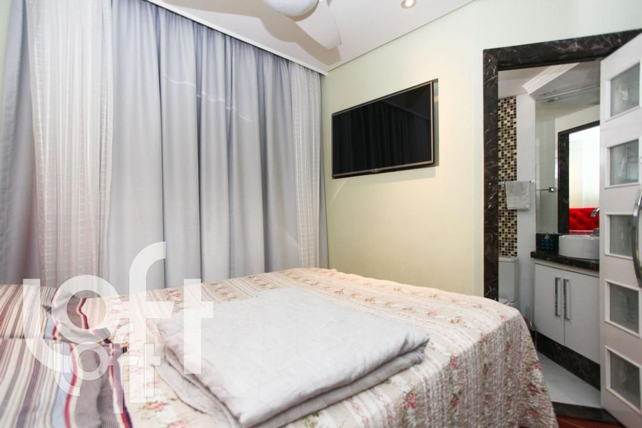 Apartamento à venda com 2 quartos, 63m² - Foto 8