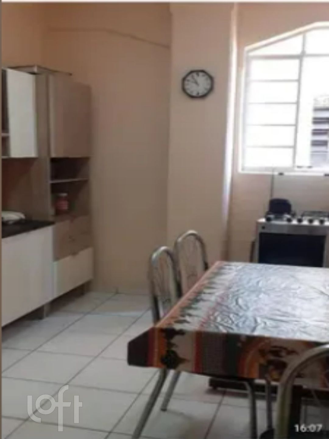 Apartamento à venda com 2 quartos, 27m² - Foto 11