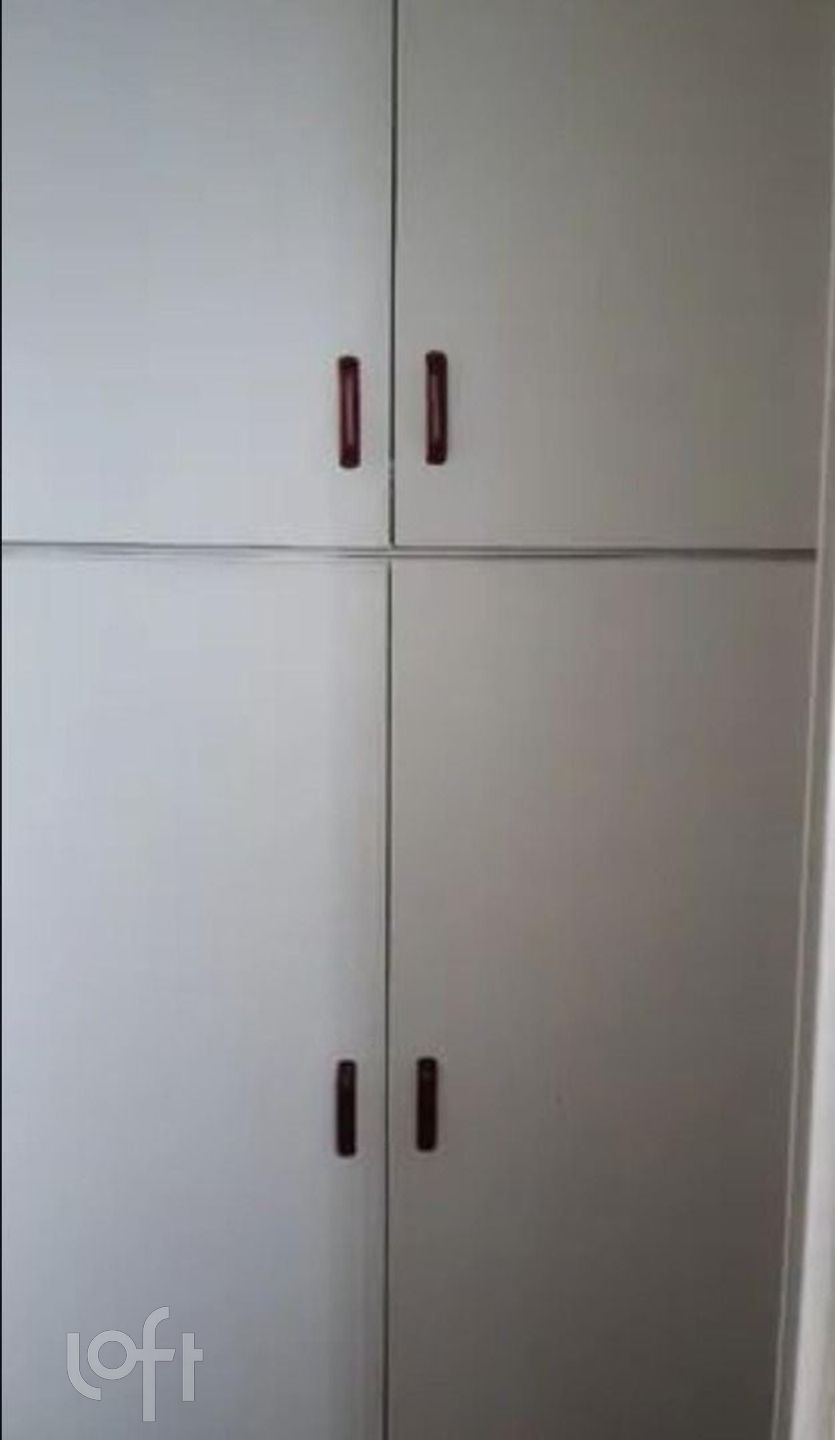 Apartamento à venda com 2 quartos, 70m² - Foto 13