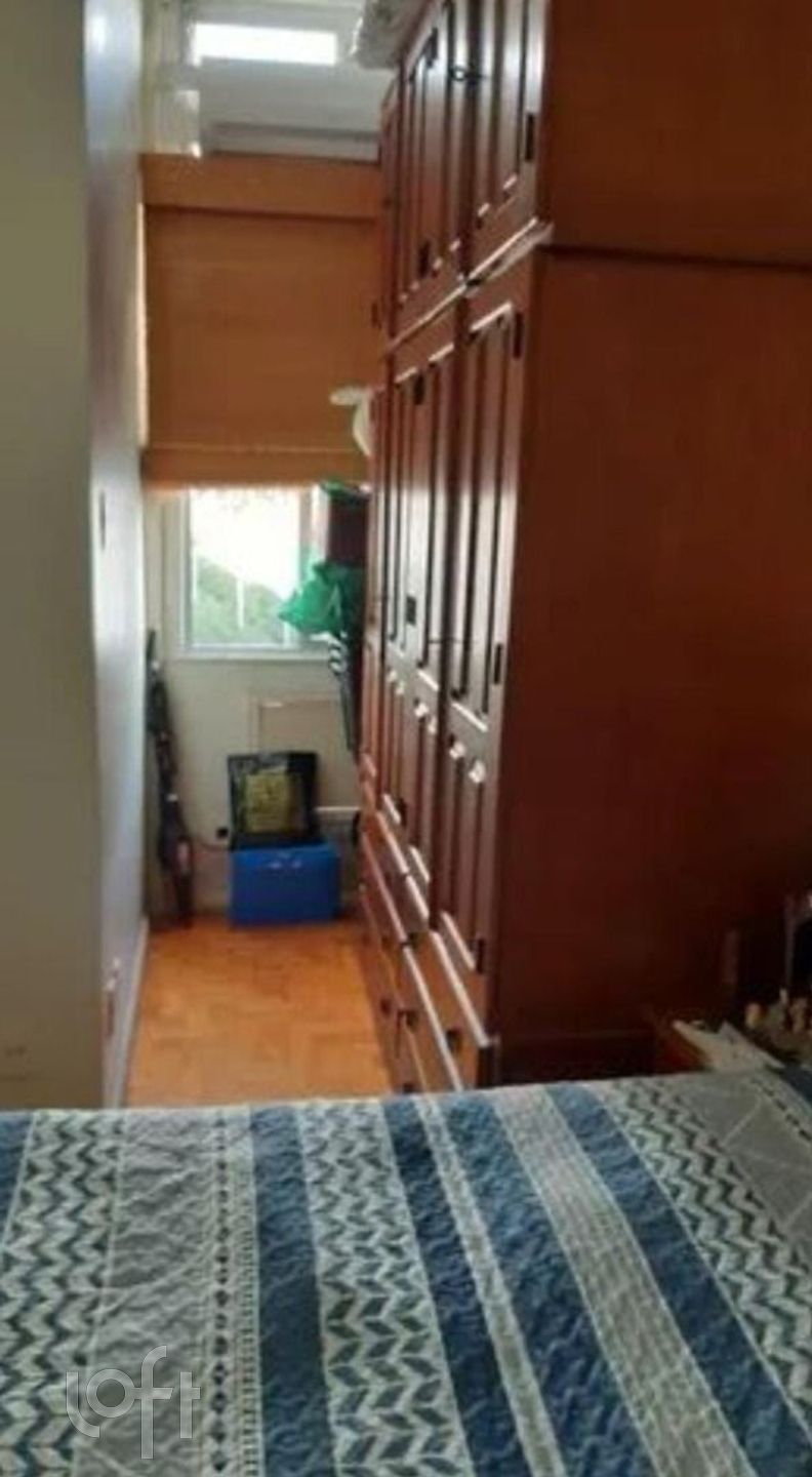 Apartamento à venda com 2 quartos, 70m² - Foto 9