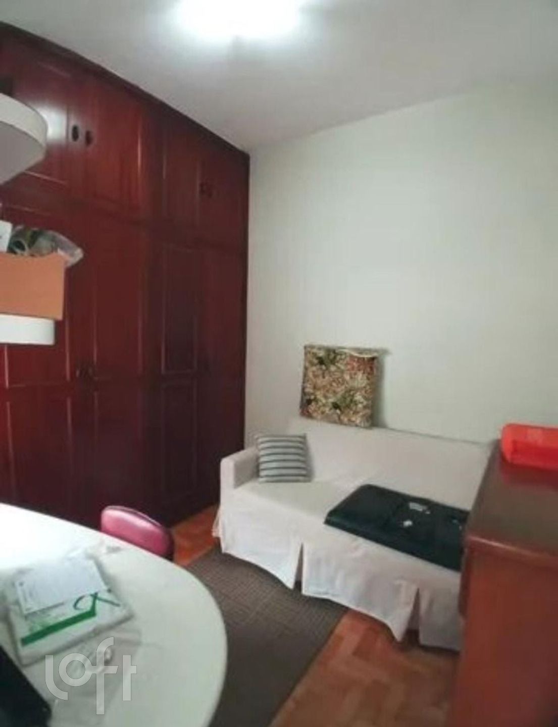 Apartamento à venda com 2 quartos, 70m² - Foto 3