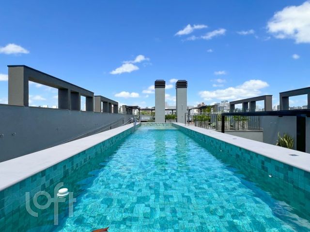 Apartamento com 41m², 1 dormitório, 1 suíte, 1 vaga, Floresta em Porto Alegre