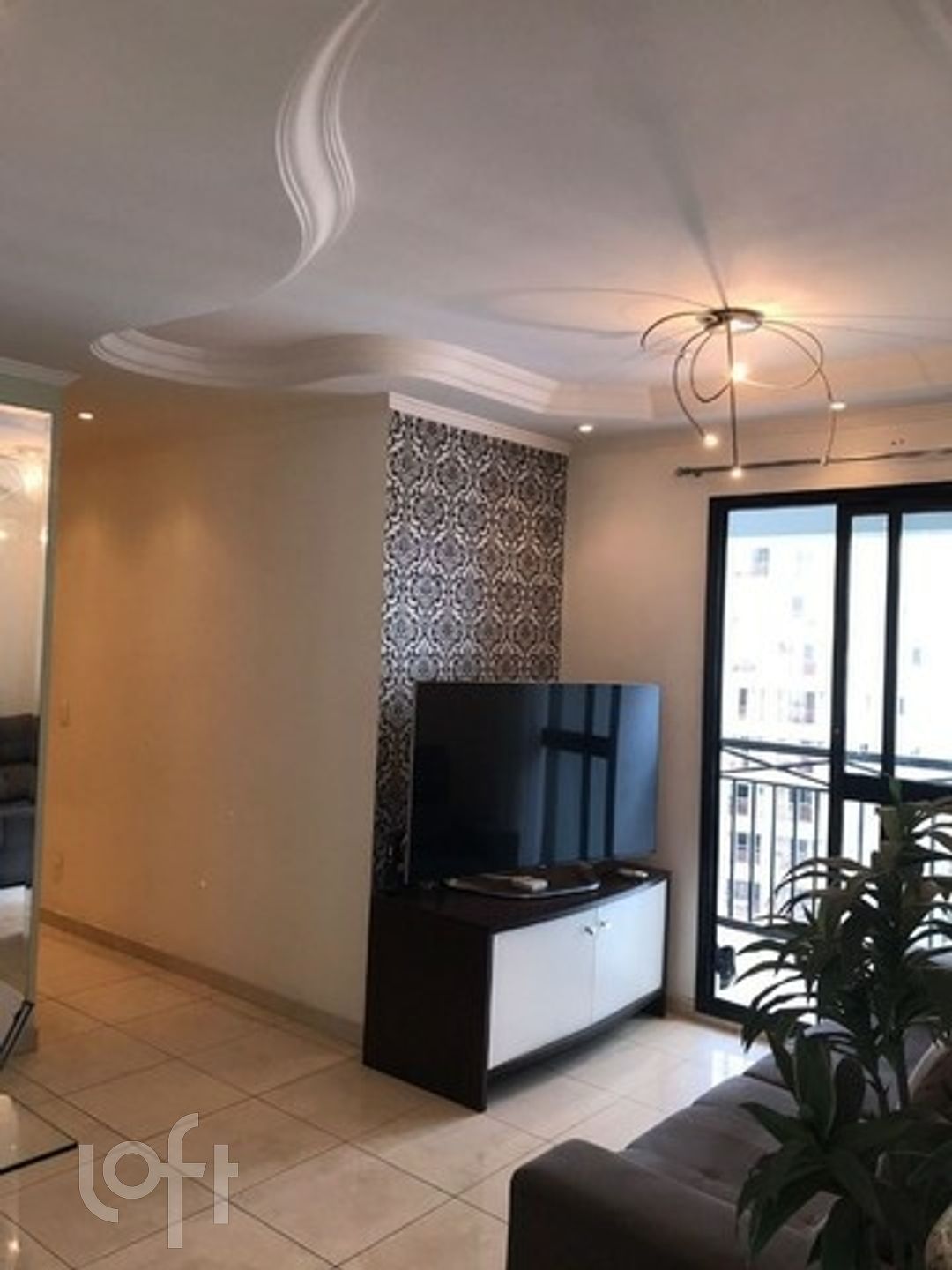 Apartamento à venda com 3 quartos, 65m² - Foto 1