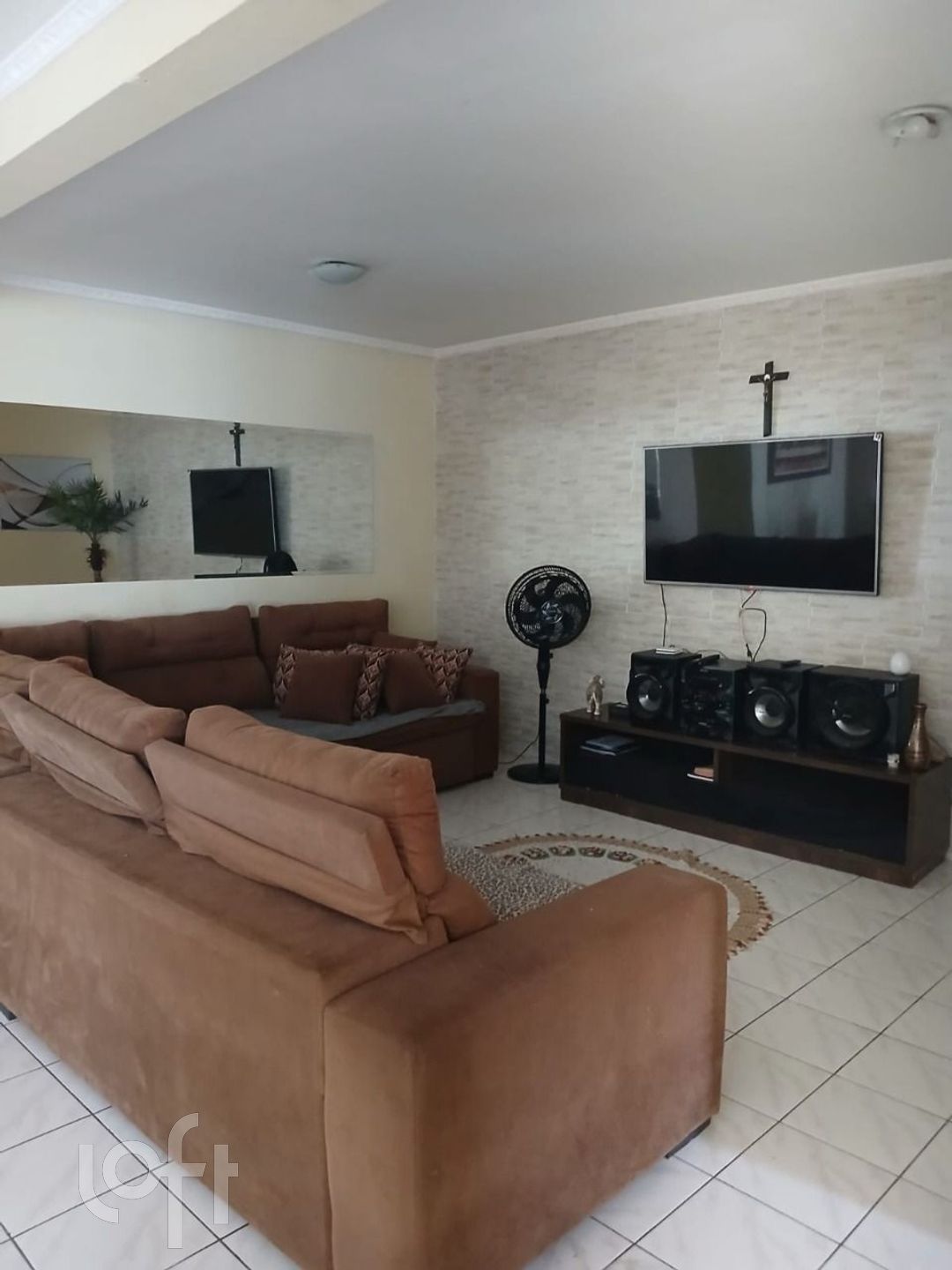 Casa à venda em Taboão com 905 m², 3 quartos, 3 va
