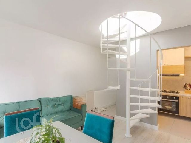 Apartamento com 114m², 2 dormitórios, 1 suíte, Bom Fim em Porto Alegre