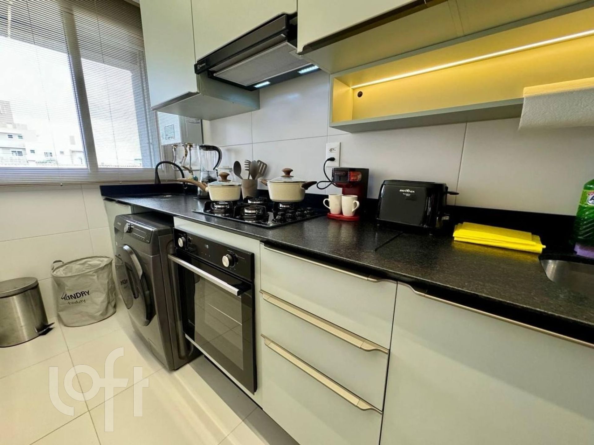 Apartamentos com 82m², 2 quartos, 1 suíte, no bairro Jurere Leste em Florianópolis