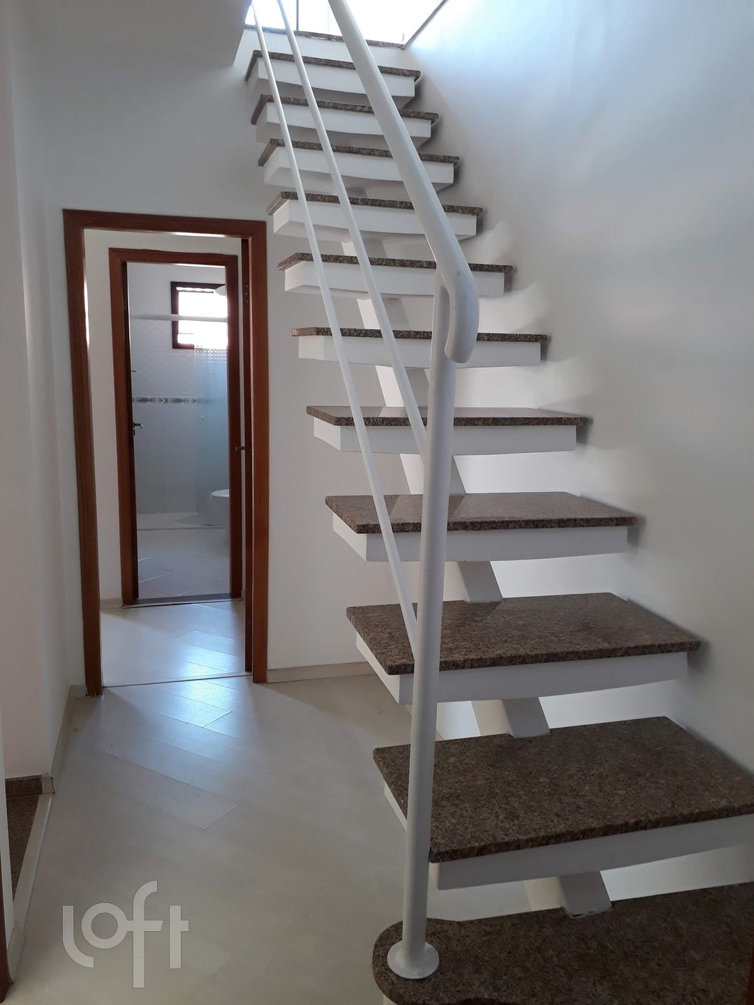 Apartamento à venda com 3 quartos, 203m² - Foto 5