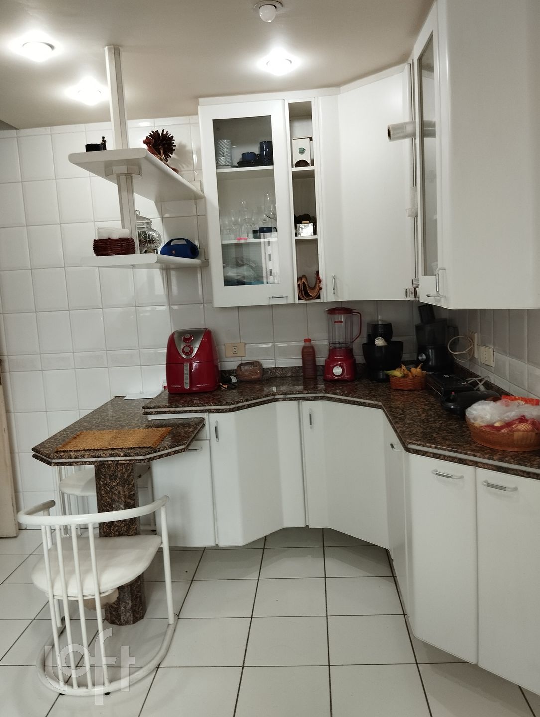 Apartamento à venda com 3 quartos, 160m² - Foto 7