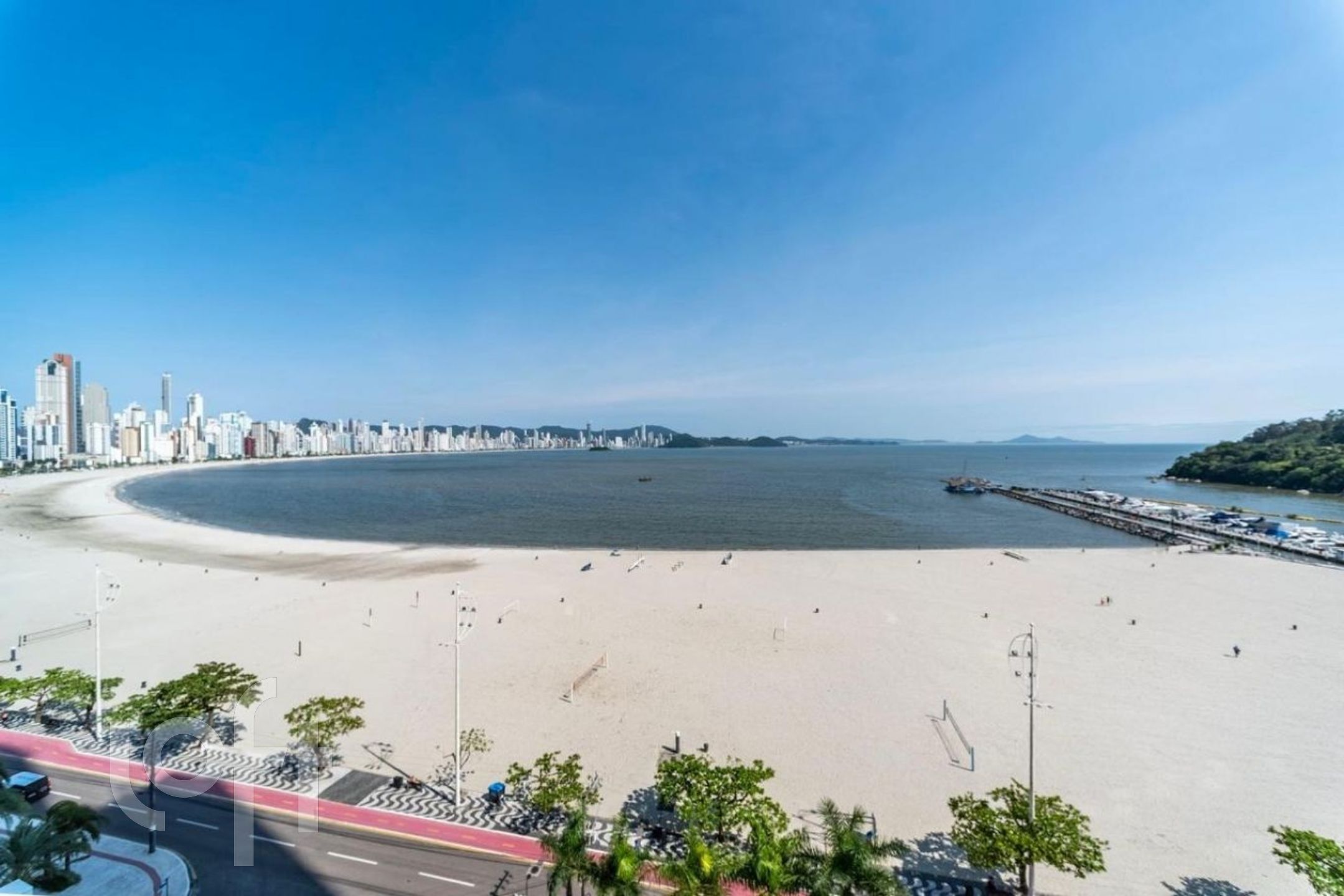 Apartamentos com 237m², 4 quartos, 4 suítes, 4 garagens, no bairro Barra Sul em Balneário Camboriú
