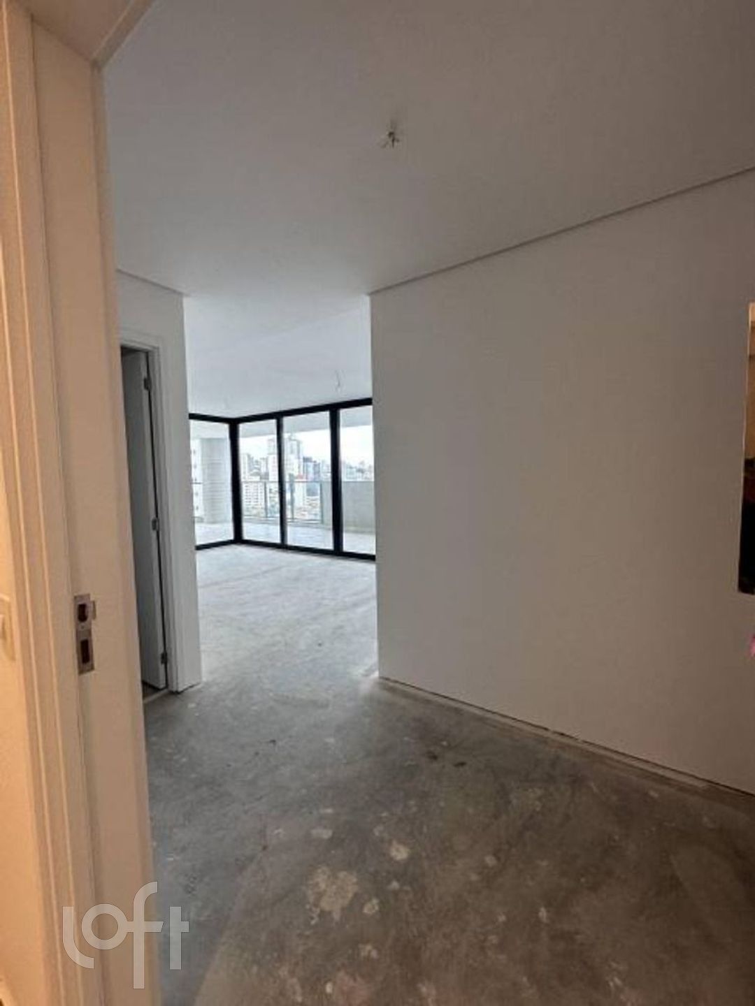 Apartamento à venda com 3 quartos, 154m² - Foto 8