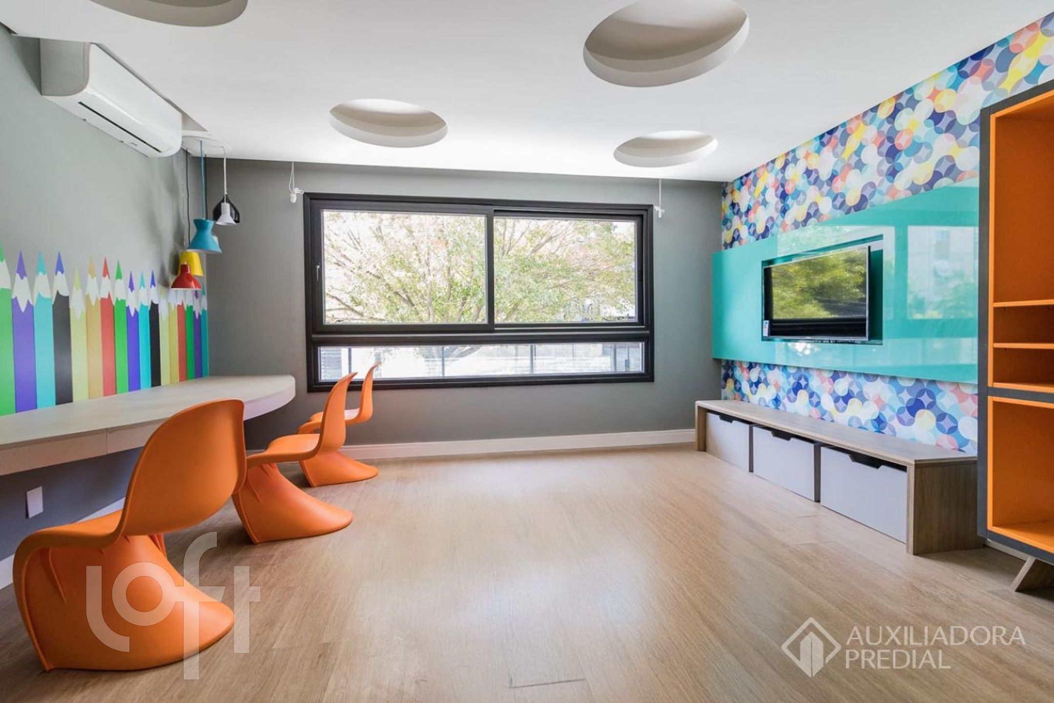 Apartamento com 76m², 1 dormitório, 1 suíte, 2 vagas, Rio Branco em Porto Alegre