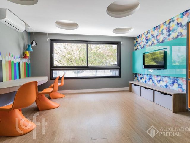 Apartamento com 76m², 1 dormitório, 1 suíte, 2 vagas, Rio Branco em Porto Alegre