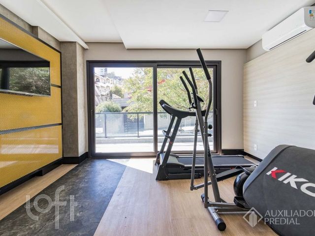 Apartamento com 76m², 1 dormitório, 1 suíte, 2 vagas, Rio Branco em Porto Alegre