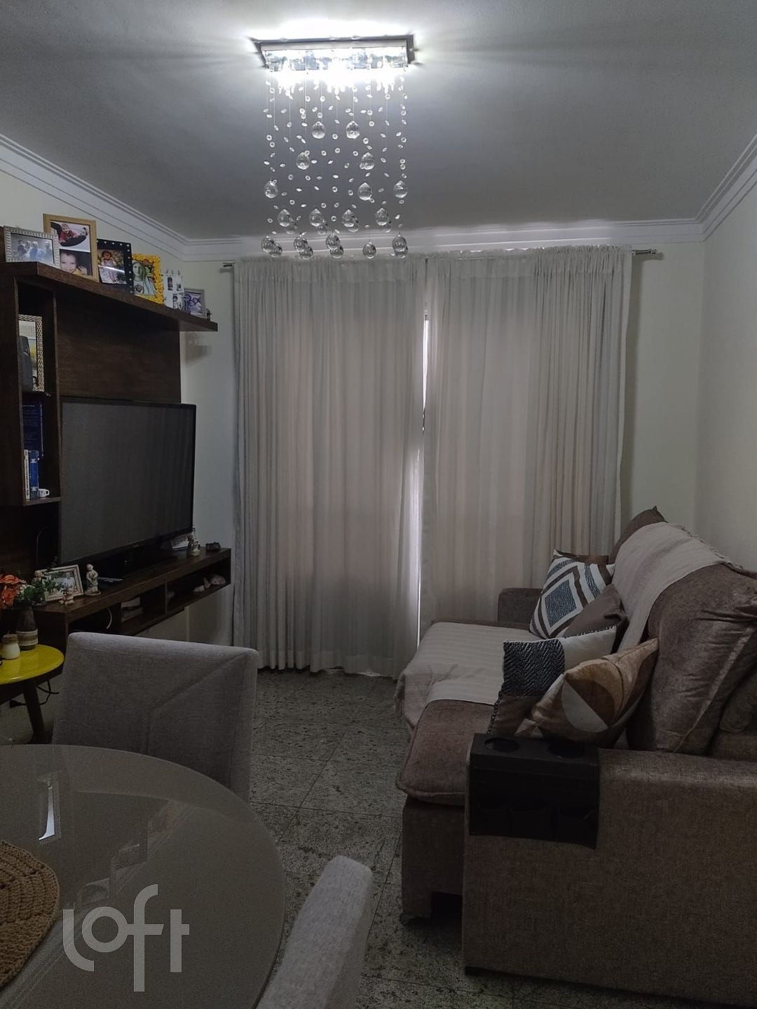 Apartamento à venda com 1 quarto, 42m² - Foto 1