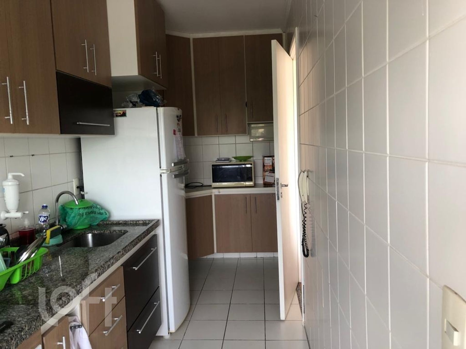 Apartamento à venda com 3 quartos, 68m² - Foto 3