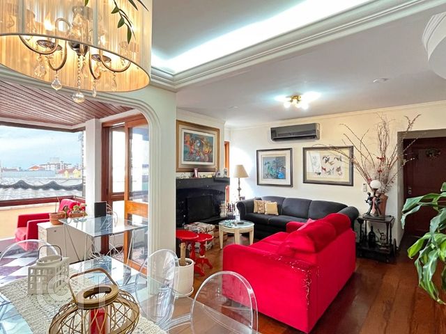 Apartamento com 115m², 3 dormitórios, 1 suíte, 1 vaga, Petrópolis em Porto Alegre