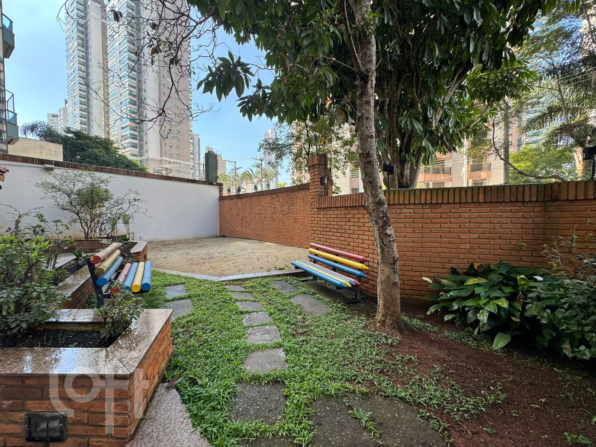 Imagem da propriedade PU1we0sr9 31
