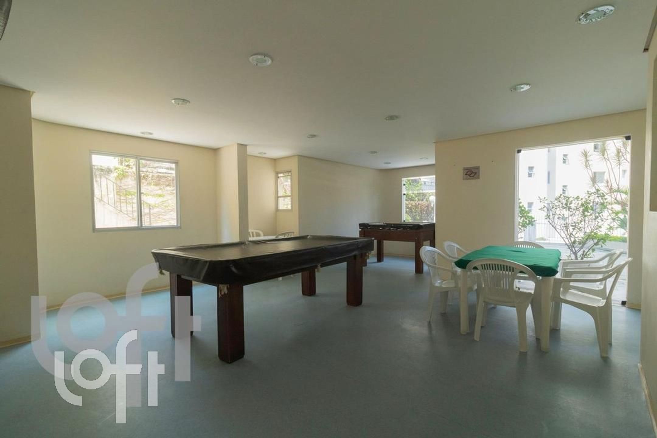 Apartamento à venda com 2 quartos, 52m² - Foto 37