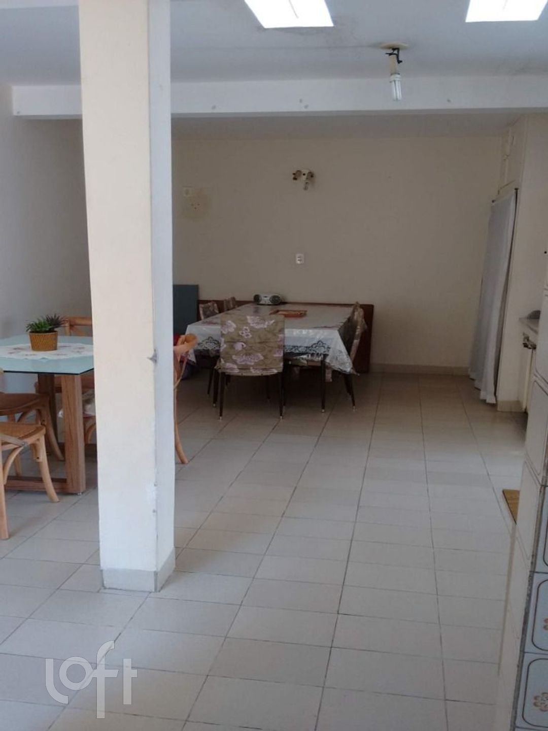 Casa à venda com 3 quartos, 100m² - Foto 5