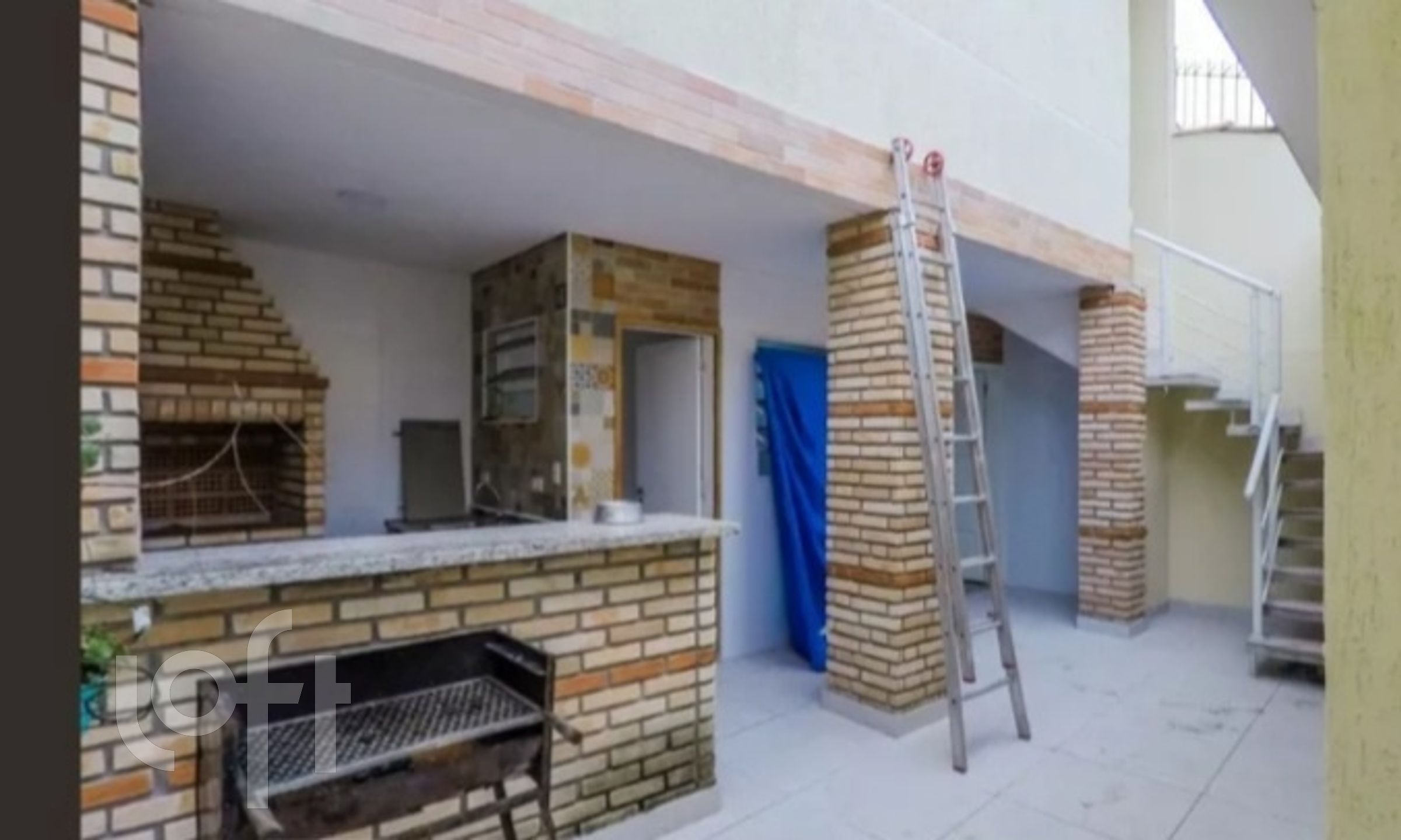 Casa à venda com 3 quartos, 272m² - Foto 5