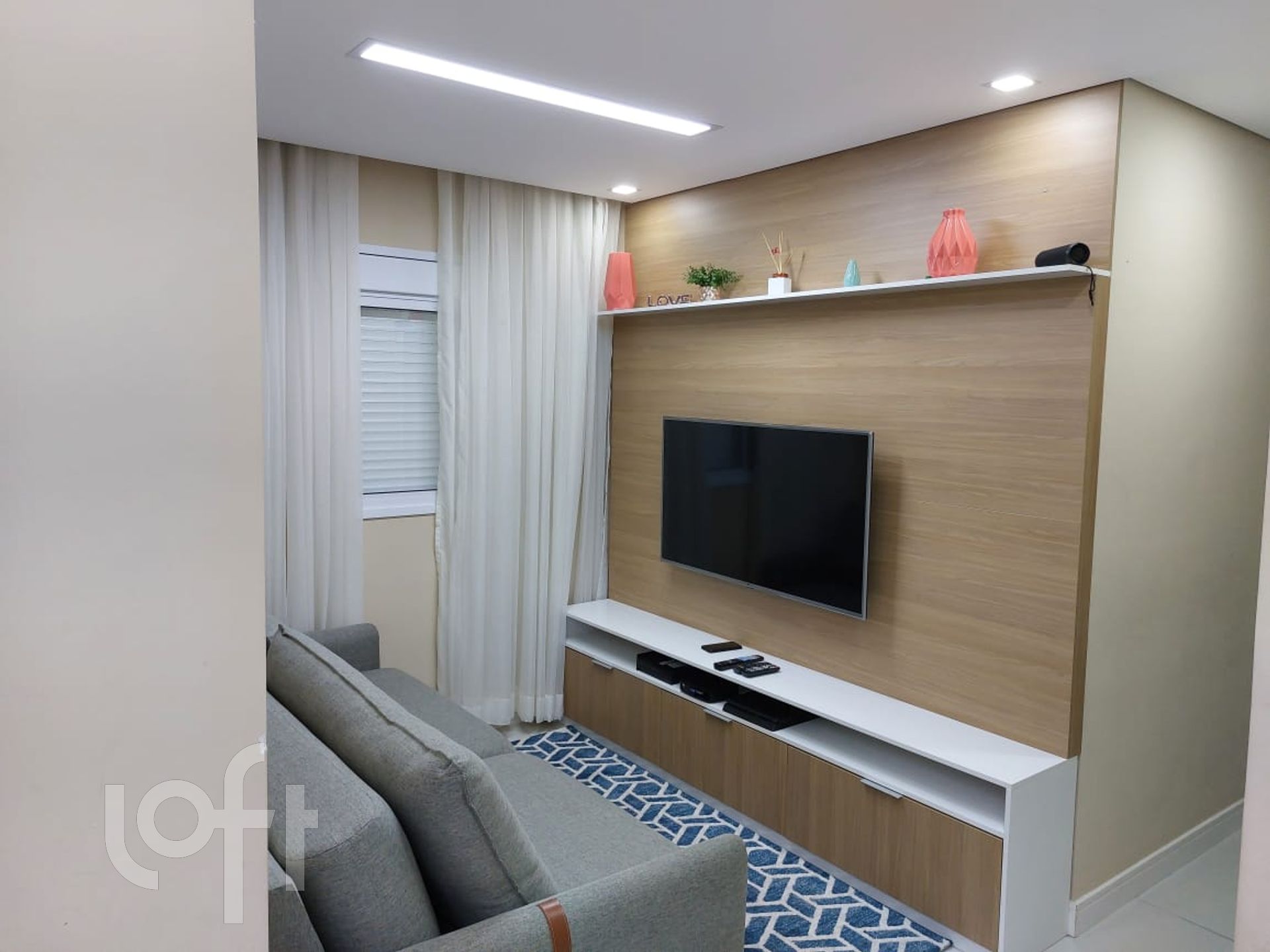 Apartamento à venda com 3 quartos, 72m² - Foto 2