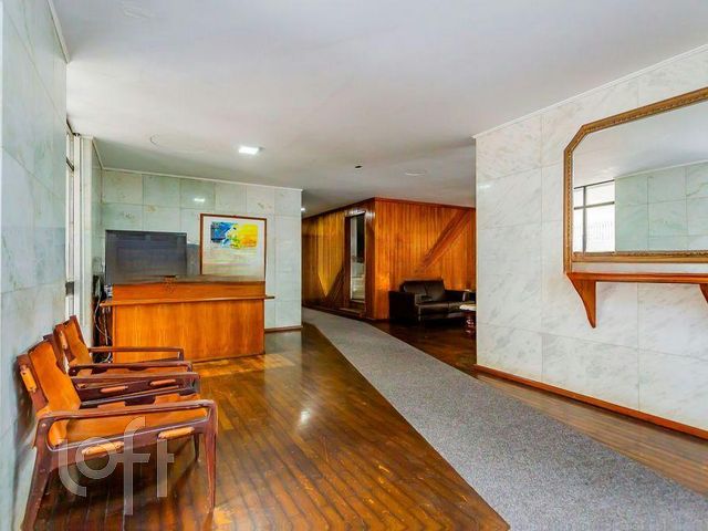 Apartamento com 111m², 3 dormitórios, 1 vaga, Auxiliadora em Porto Alegre