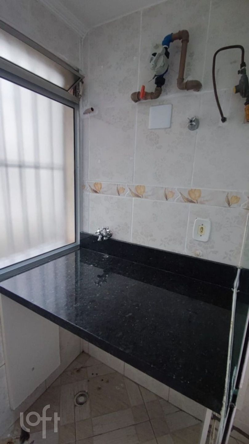 Apartamento à venda com 2 quartos, 39m² - Foto 11