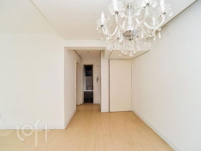 Apartamento com 109m², 3 dormitórios, 1 suíte, 2 vagas, Bela Vista em Porto Alegre