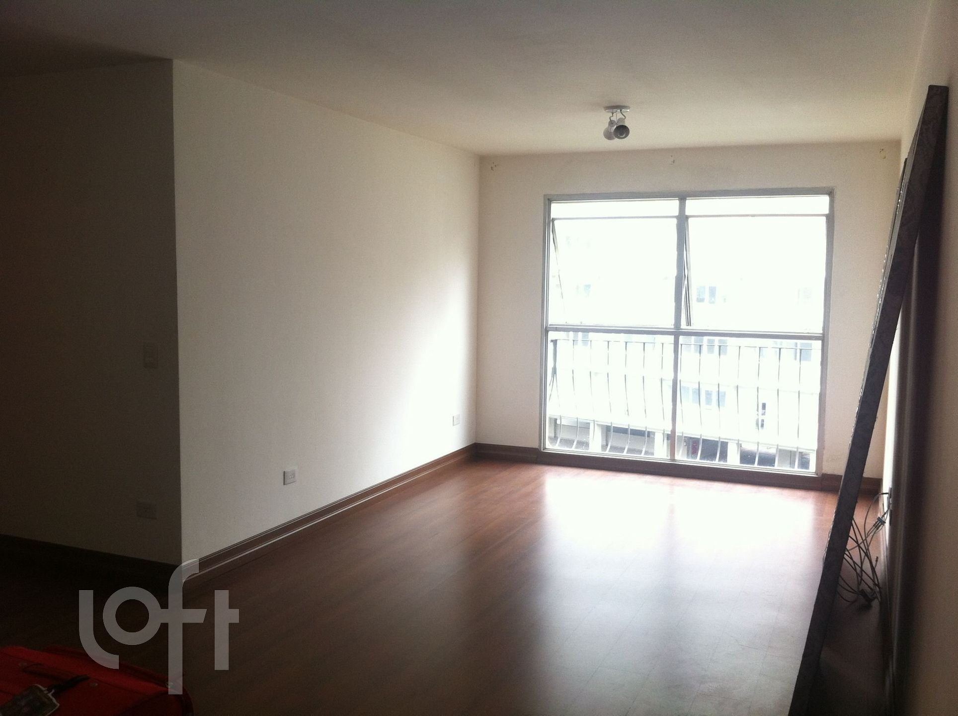 Apartamento à venda com 3 quartos, 78m² - Foto 1