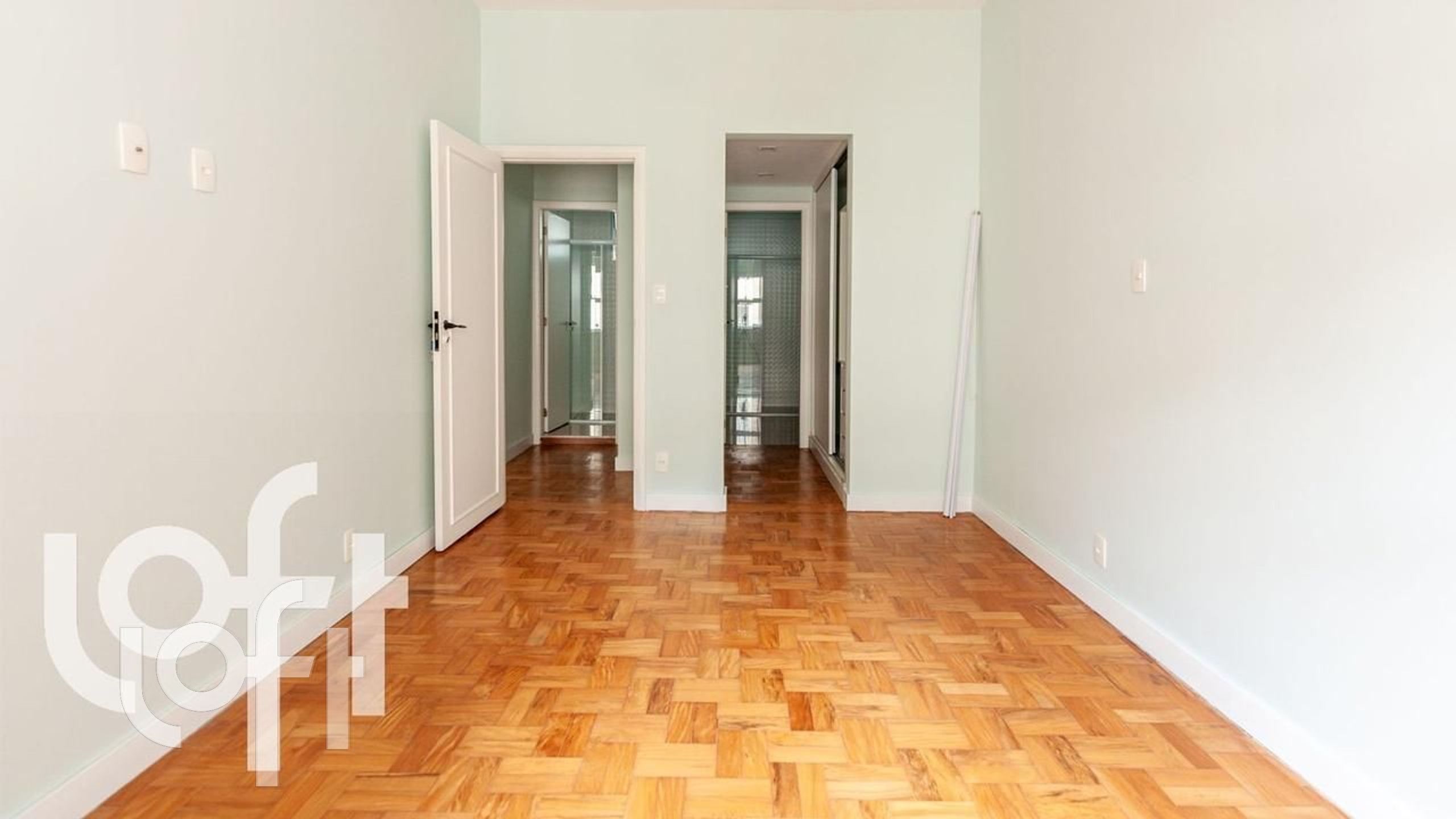 Apartamento à venda com 2 quartos, 86m² - Foto 2