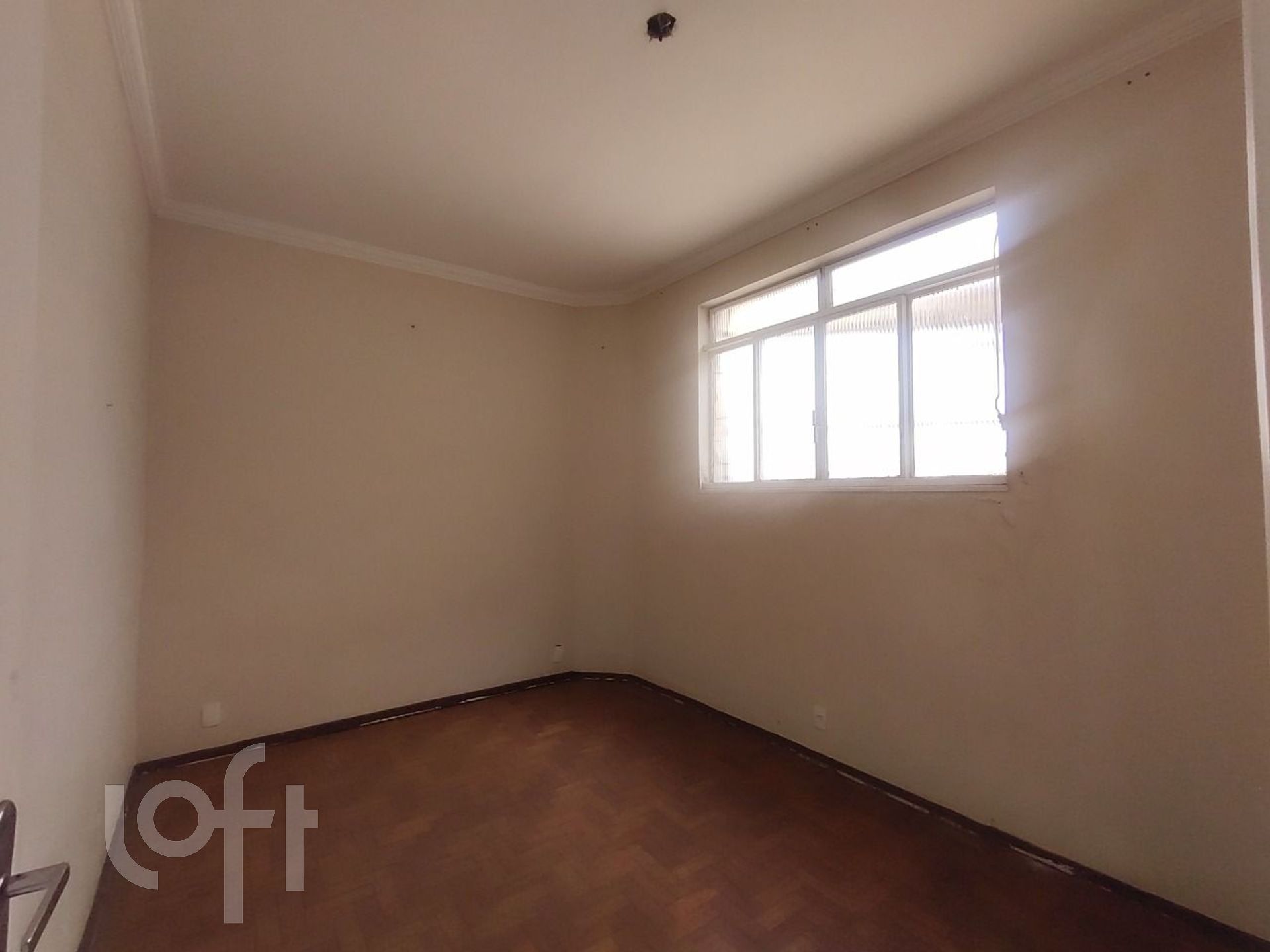 Apartamento à venda com 4 quartos, 150m² - Foto 8