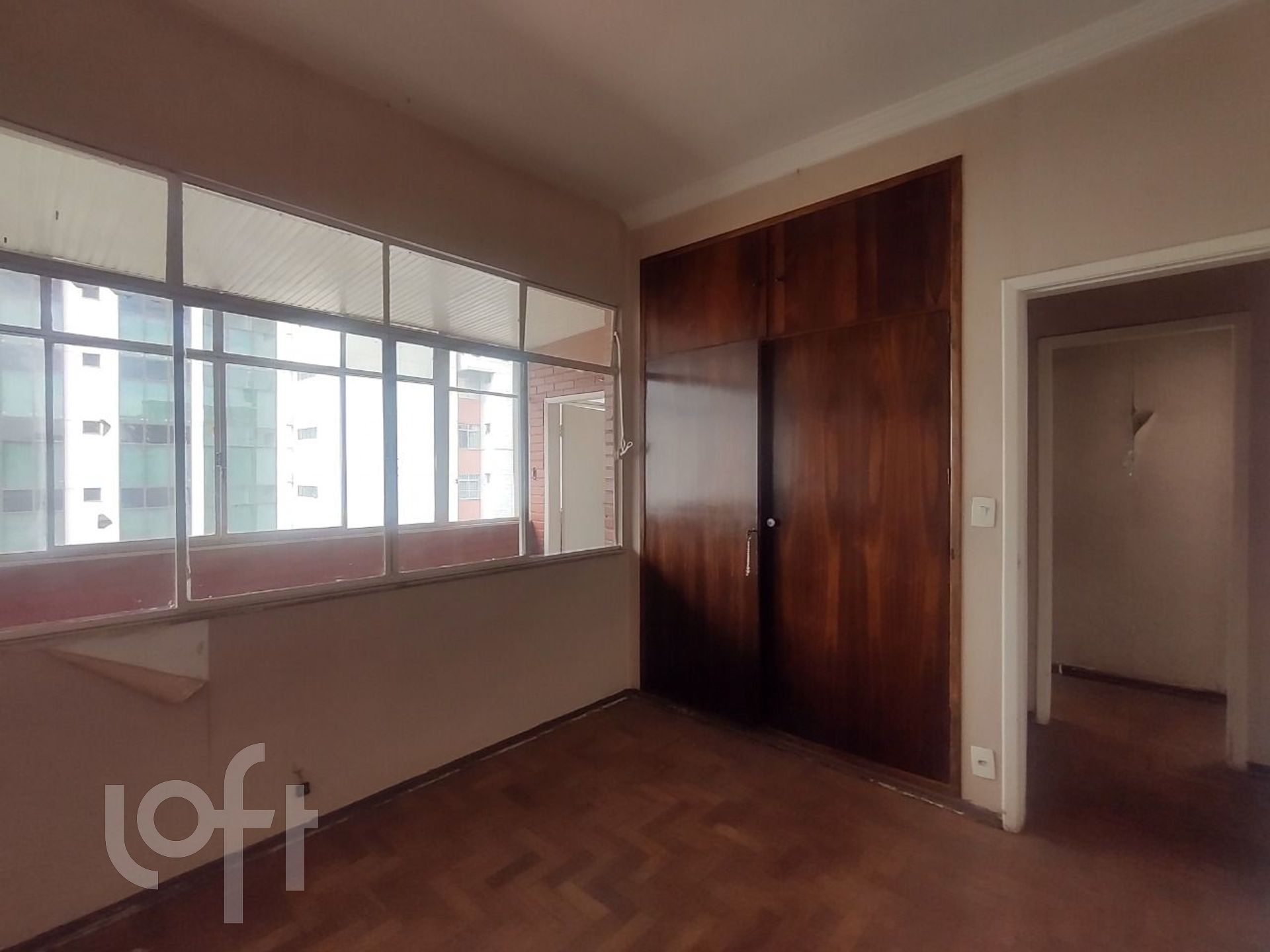 Apartamento à venda com 4 quartos, 150m² - Foto 6