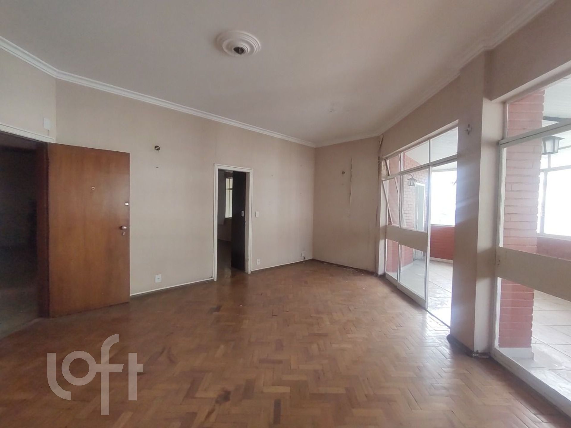 Apartamento à venda com 4 quartos, 150m² - Foto 2