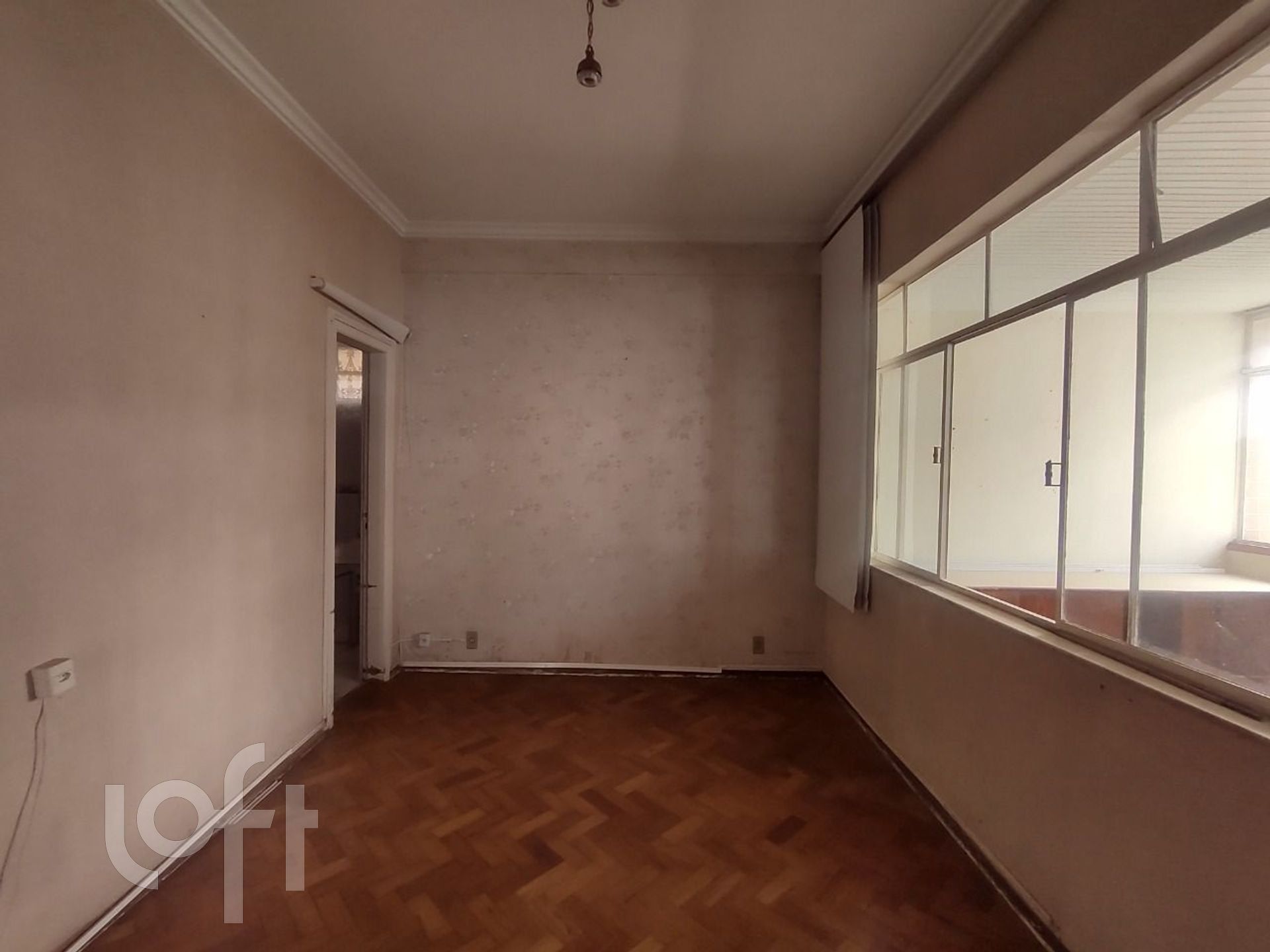 Apartamento à venda com 4 quartos, 150m² - Foto 9