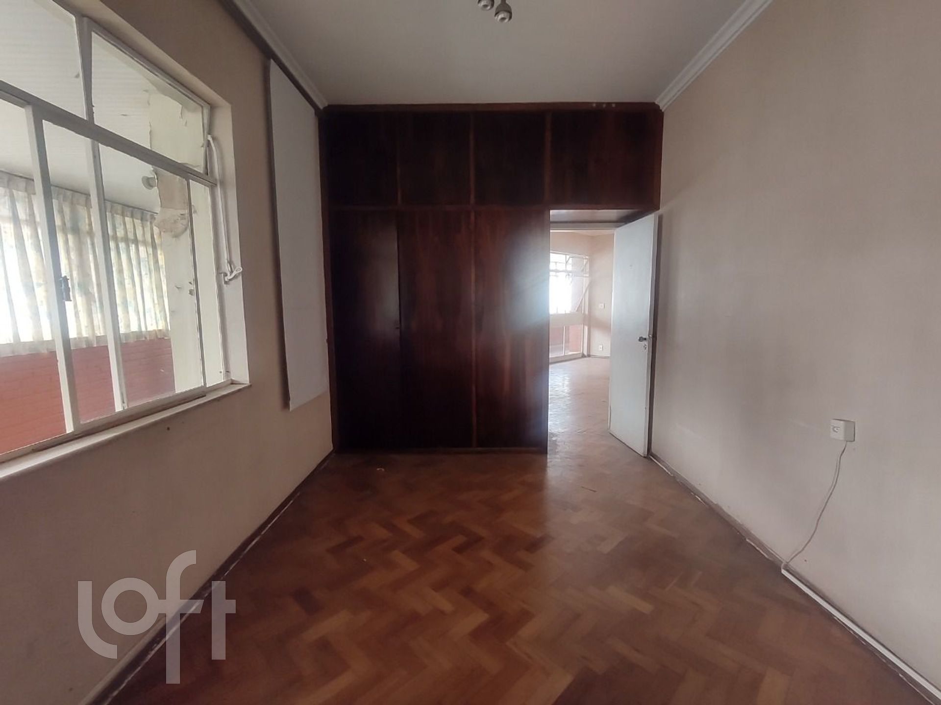 Apartamento à venda com 4 quartos, 150m² - Foto 5