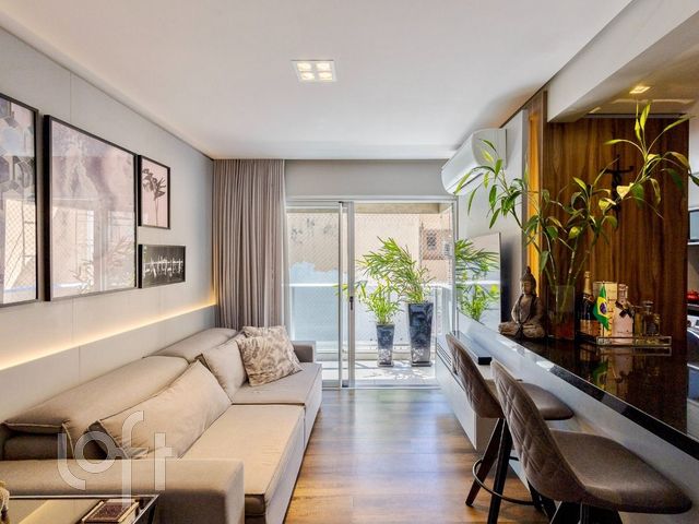 Apartamento com 62m², 1 dormitório, 1 suíte, 2 vagas, Petrópolis em Porto Alegre