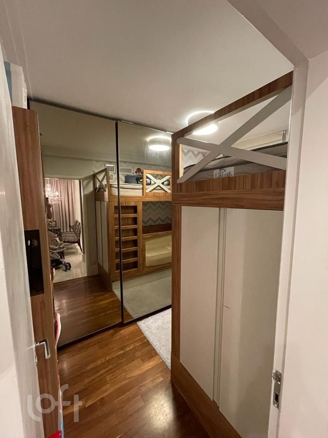 Apartamento à venda com 2 quartos, 80m² - Foto 13