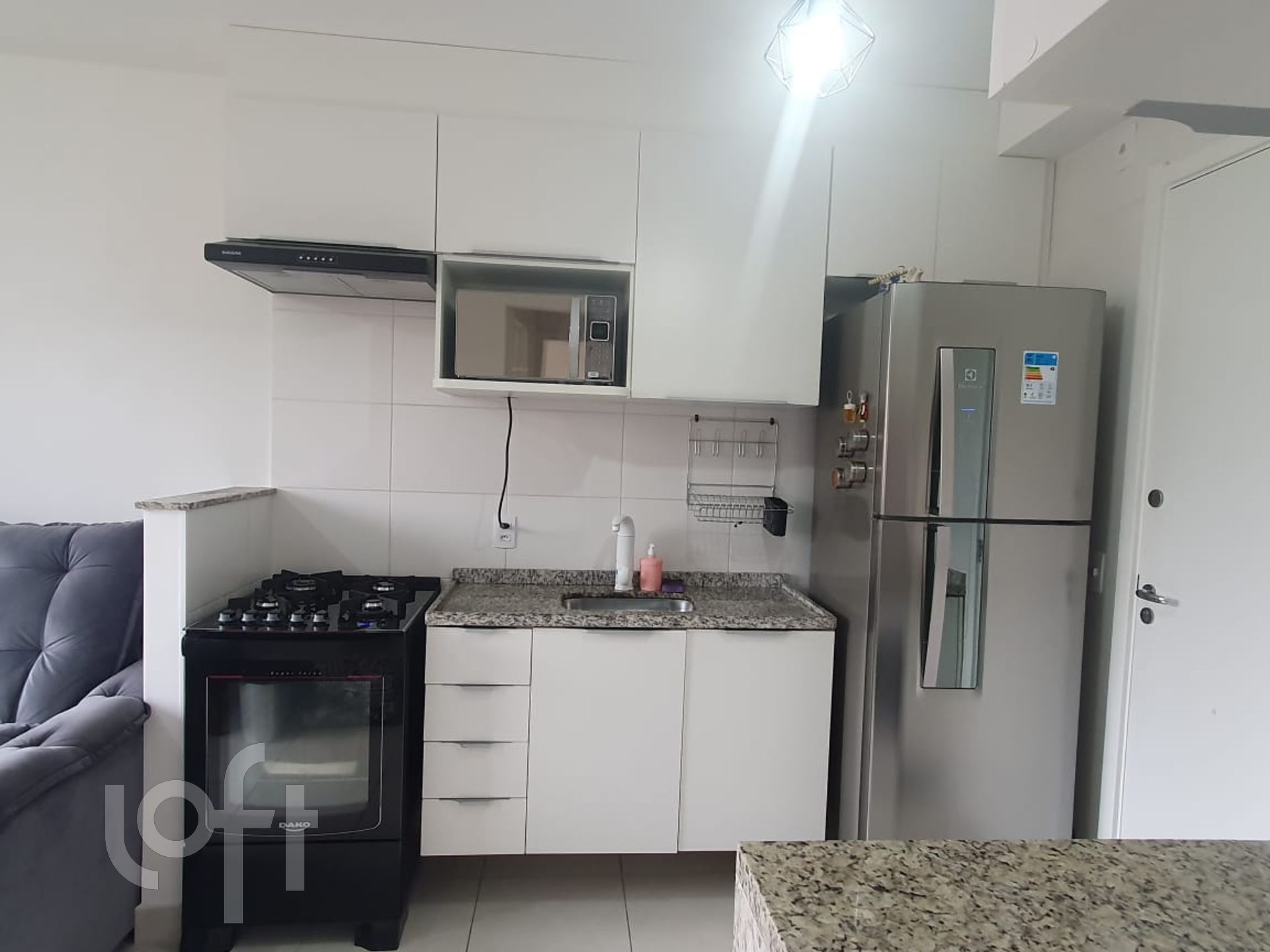 Apartamento à venda com 2 quartos, 32m² - Foto 3