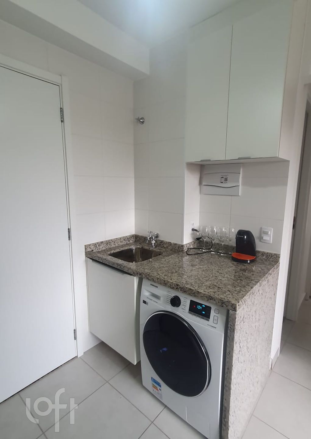 Apartamento à venda com 2 quartos, 32m² - Foto 4