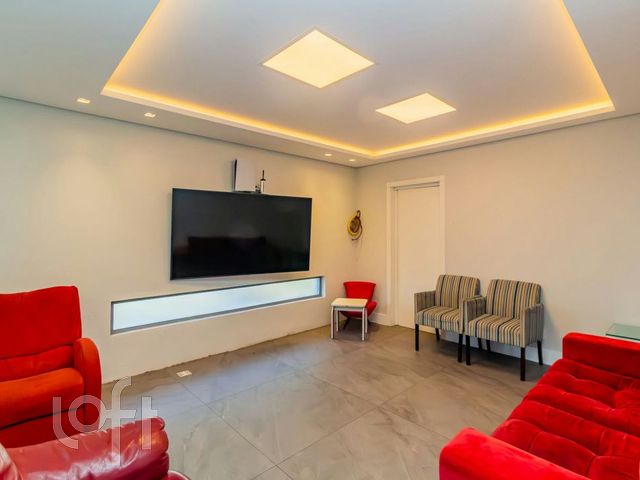 Casa com 310m², 3 dormitórios, 3 suítes, 3 vagas, Três Figueiras em Porto Alegre