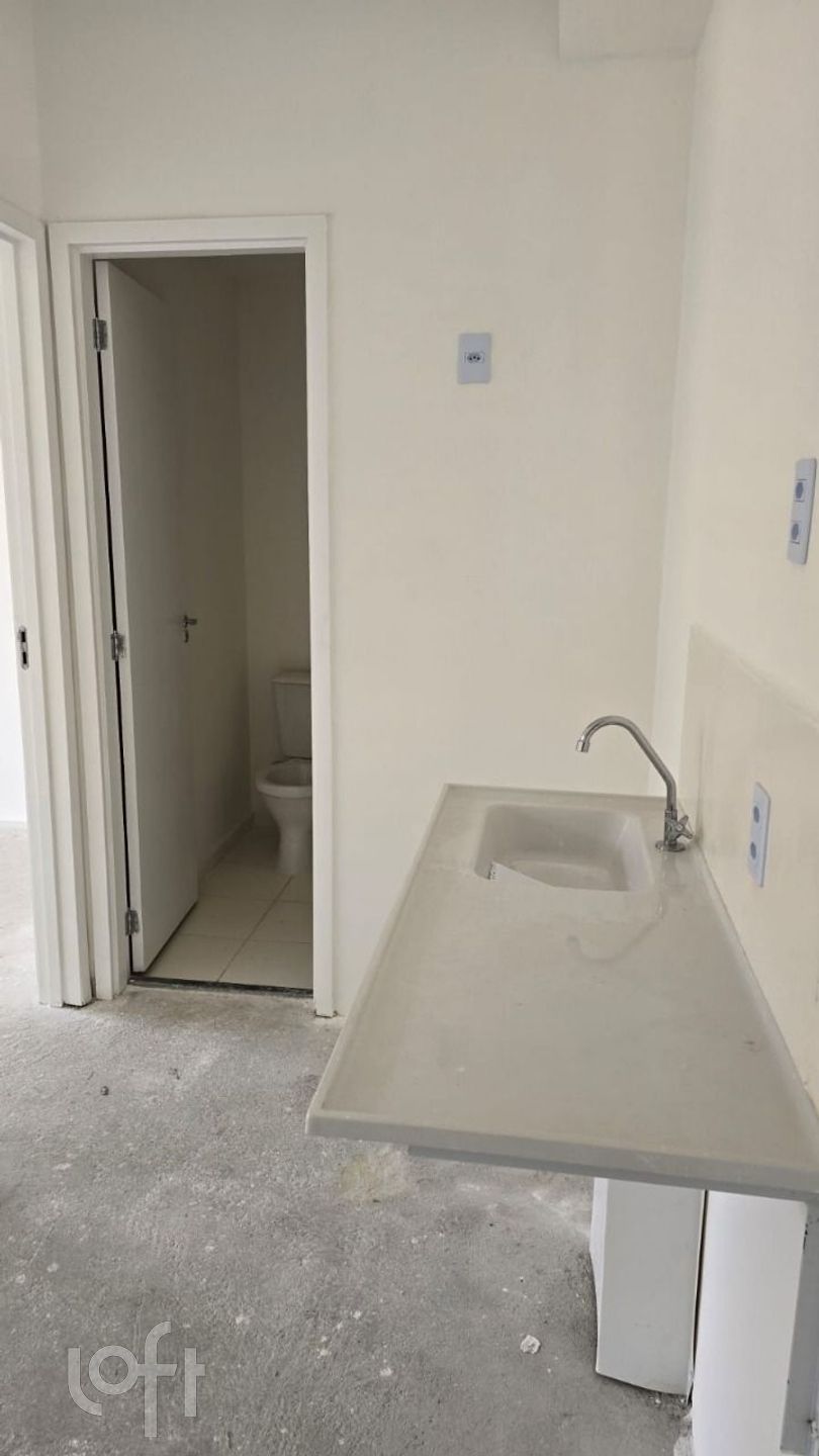 Apartamento à venda com 2 quartos, 33m² - Foto 11