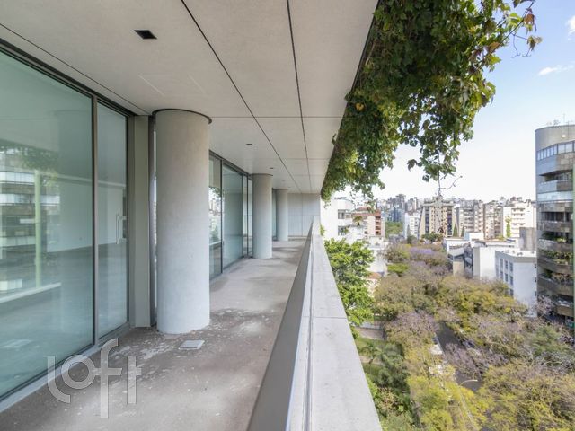 Apartamento com 387m², 4 dormitórios, 4 suítes, 4 vagas, Moinhos de Vento em Porto Alegre