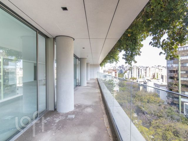 Apartamento com 387m², 4 dormitórios, 4 suítes, 4 vagas, Moinhos de Vento em Porto Alegre
