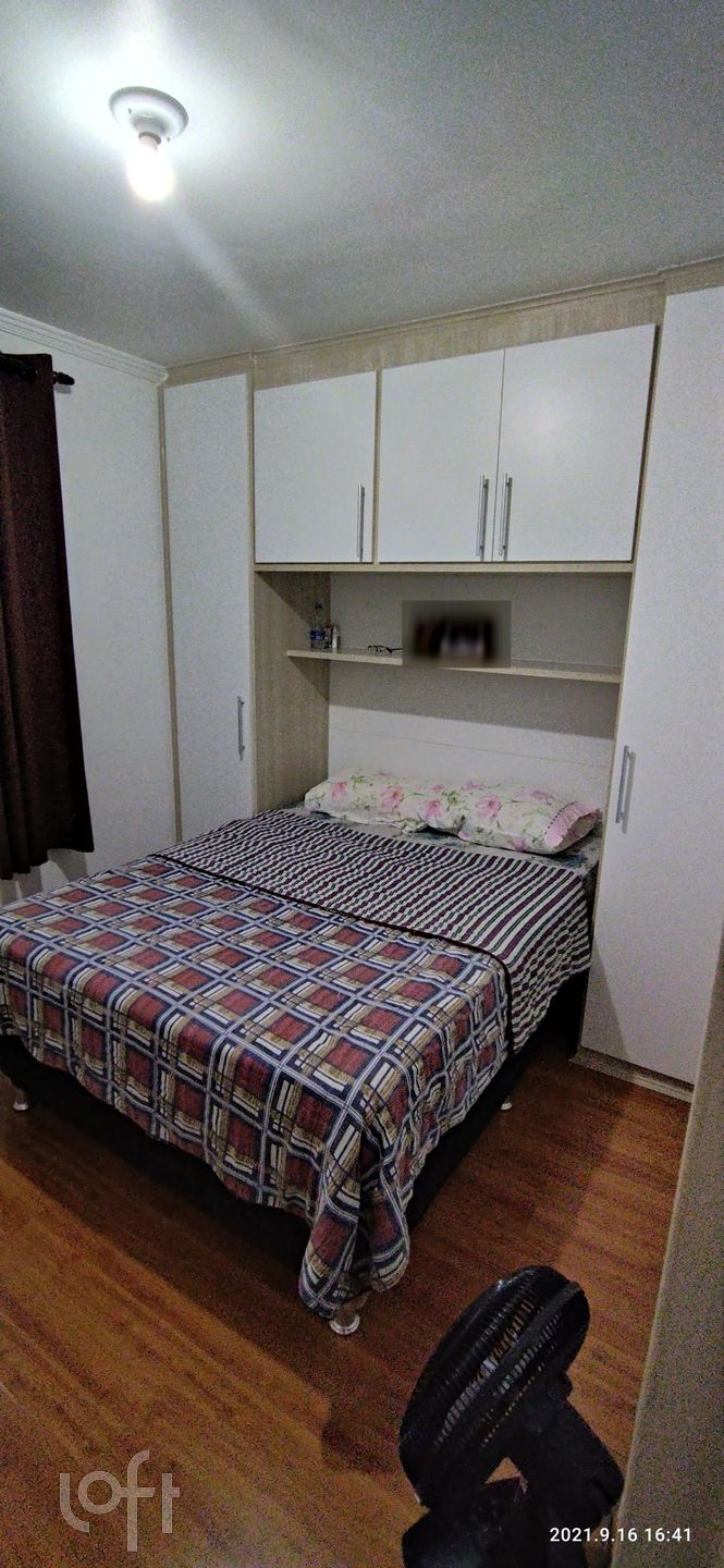 Apartamento à venda com 2 quartos, 57m² - Foto 2