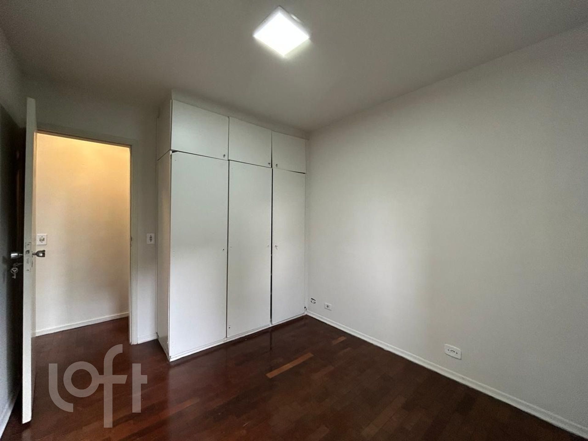 Apartamento à venda com 1 quarto, 50m² - Foto 20